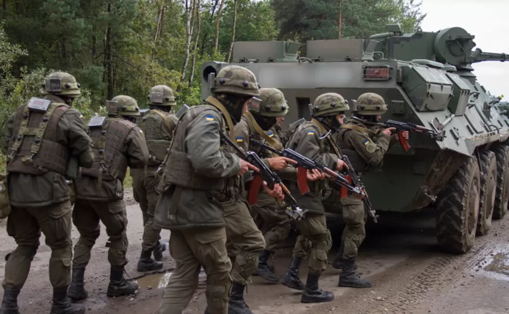 La propagande et la guerre en Ukraine par le Père Pokorsky