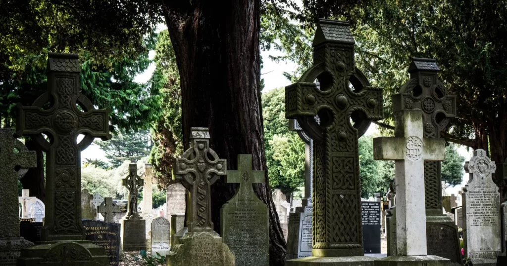 En novembre, il faut se souvenir des morts et les honorer