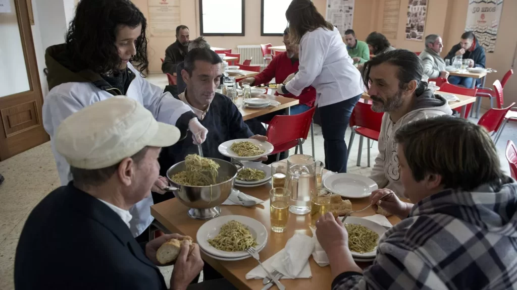 Qu’est-ce qui se cache derrière la purge de Caritas ?