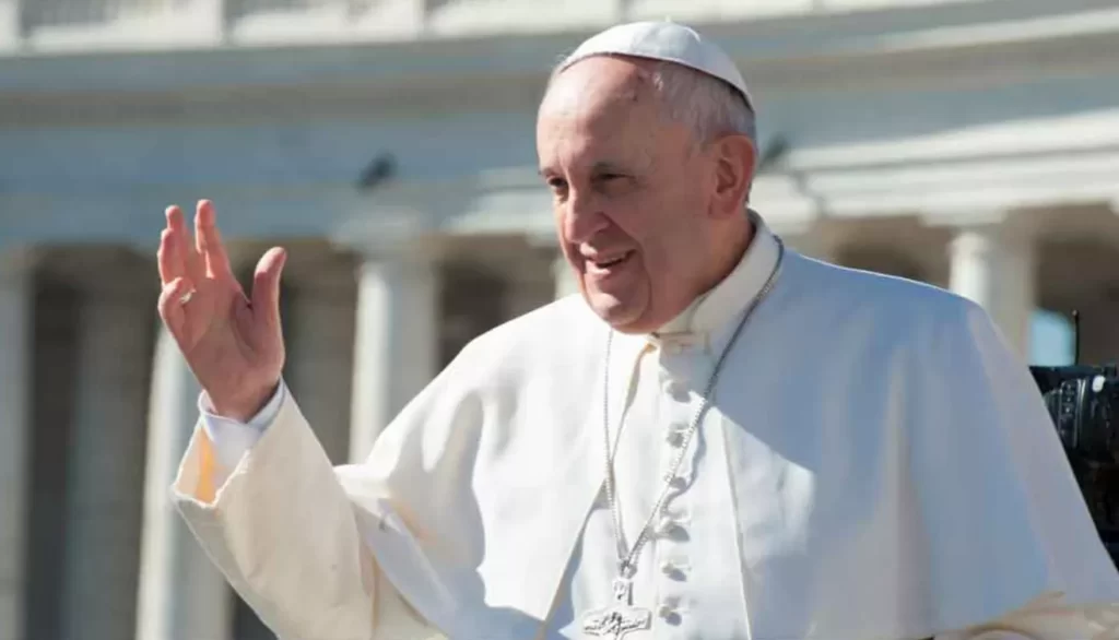 La montre du Pape François vendue à 53 461 € aux enchères