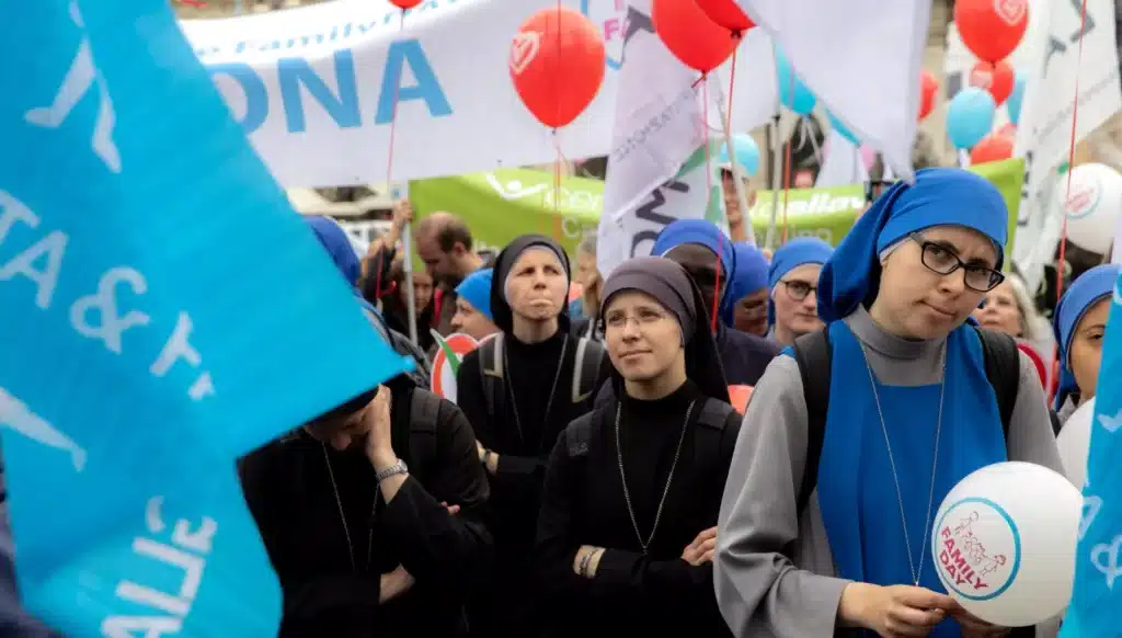 Des milliers de personnes participent à la « Manifestation pour la vie » en Italie