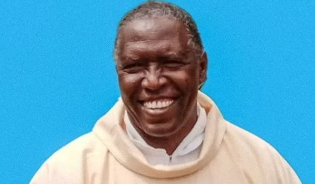 Un prêtre tanzanien assassiné est salué pour son courage et sa foi profonde
