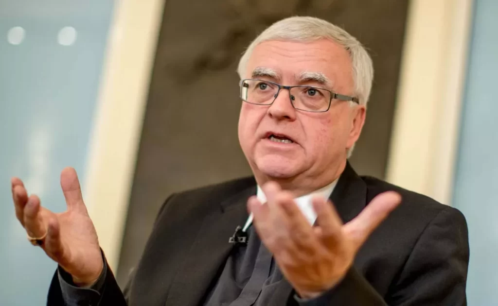 L&rsquo;archevêque de Berlin favorable aux bénédictions homosexuelles