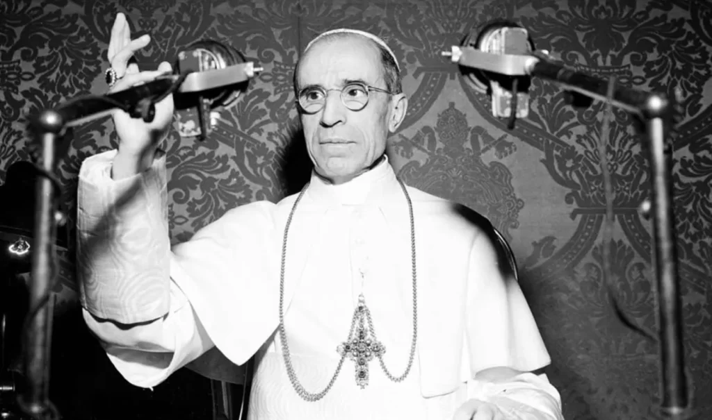 Archiviste du Vatican : un SS aurait tenté d&rsquo;assassiner Pie XII