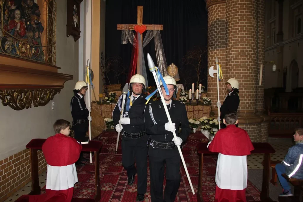 La tradition de veiller et de garder le tombeau du Seigneur en Pologne