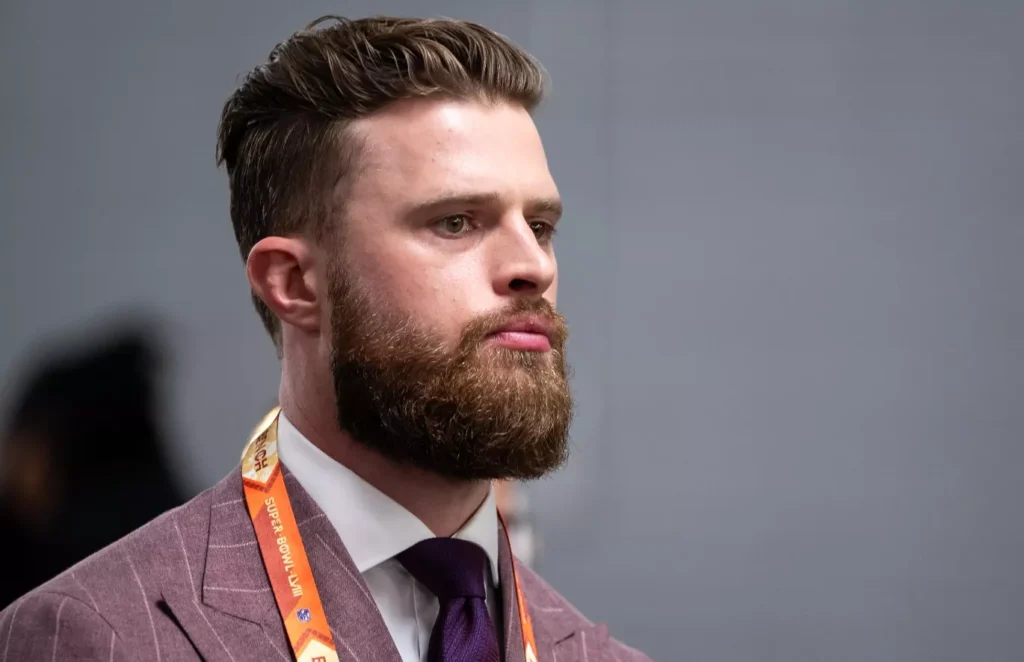 Harrison Butker défend la foi catholique lors du Gala Courage Under Fire