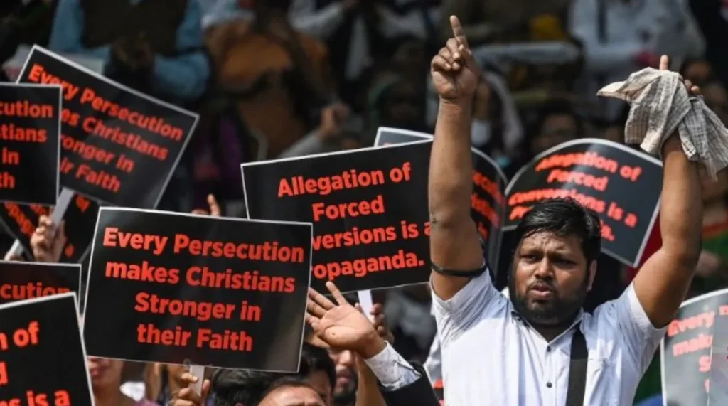 Les chrétiens et musulmans d’Inde dénoncent la campagne divisant les communautés