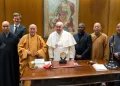 Le Pape François reçoit les moines de Shaolin au Vatican