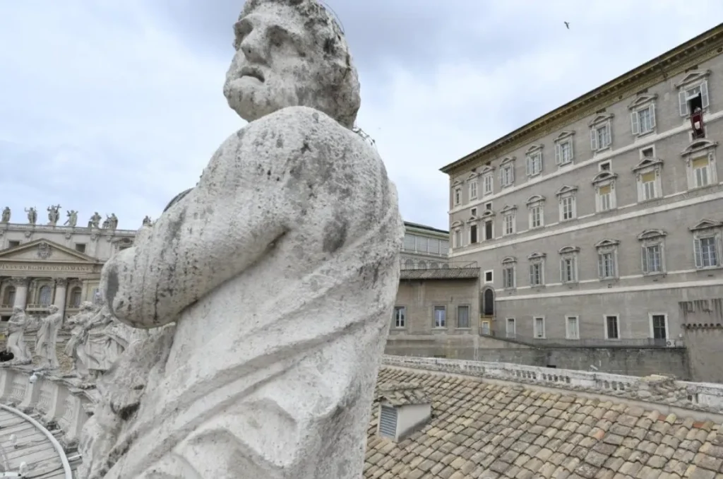 La première réforme financière du pape Léon XIV : confiance retrouvée ou retour en arrière ?