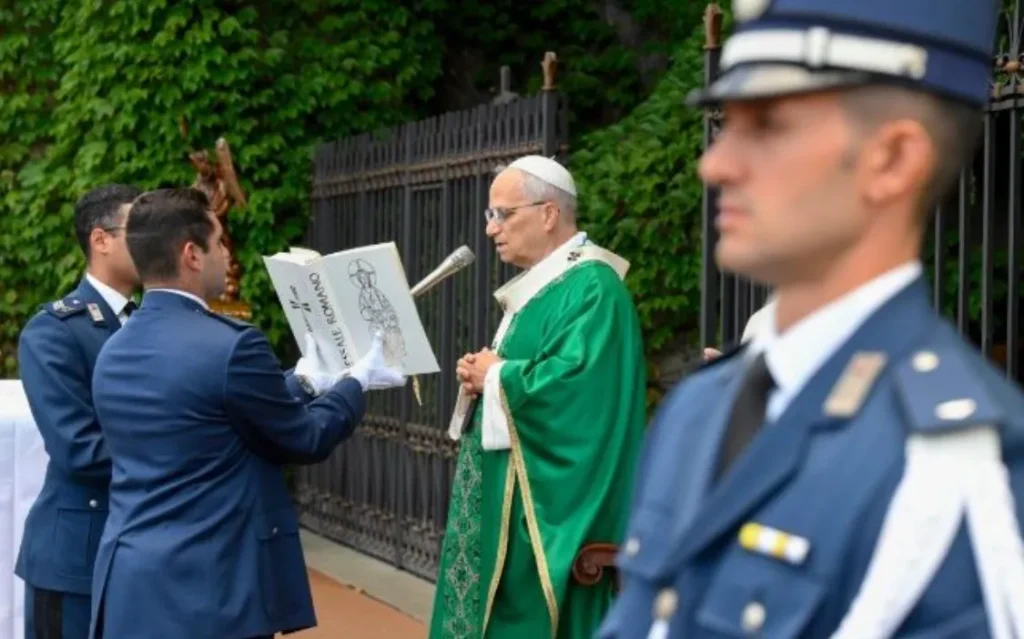 Le Pape Léon XIV et le service évangélique des gendarmes du Vatican