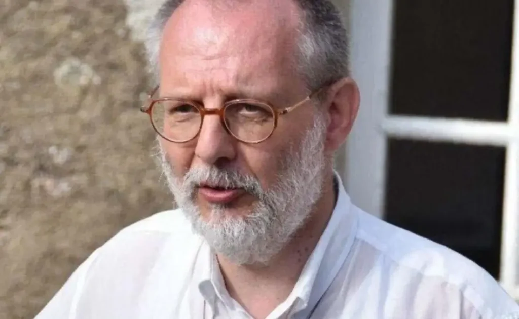 Procès assassinat père Olivier : Le silence glaçant d’un accusé obsédé par ses maux
