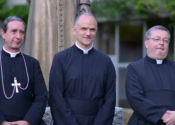 La Fraternité Saint-Pie X présente à l’épiscopat italien ses thèses sur les consécrations épiscopales