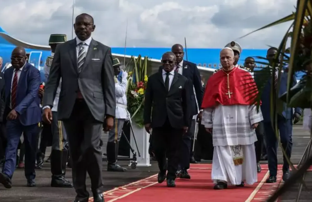 Le Pape Léon XIV Entame Sa Visite Apostolique Au Cameroun