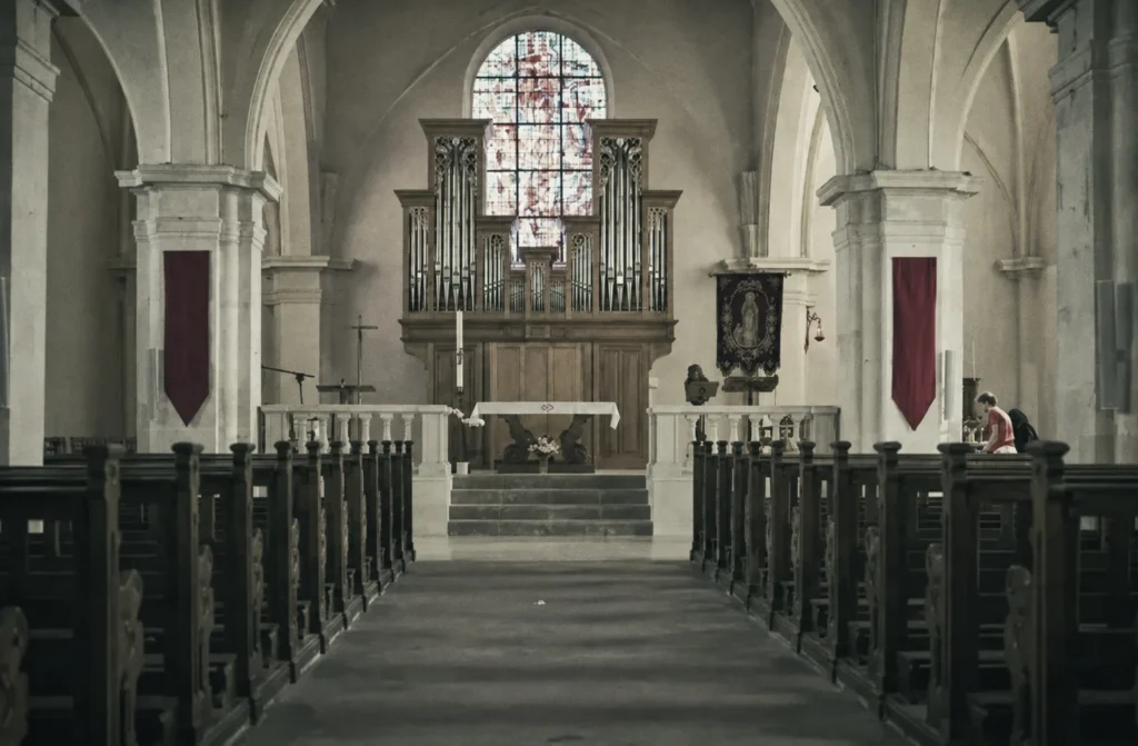 Indre-et-Loire : une église cambriolée deux semaines après la profanation de son tabernacle
