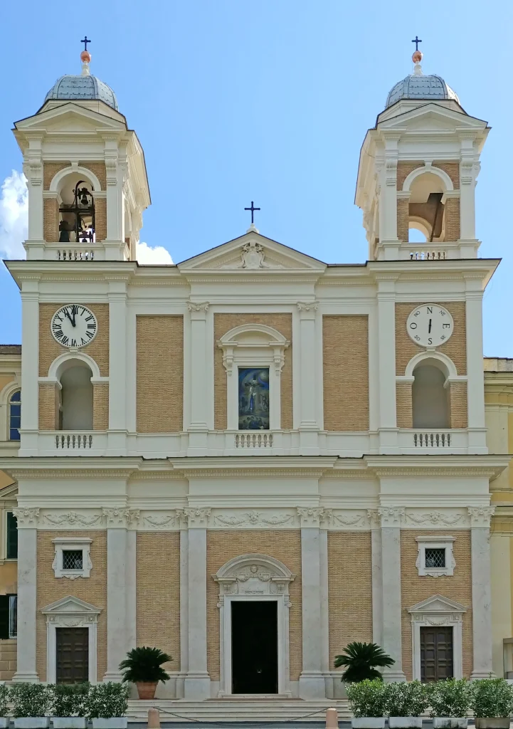 Léon XIV hospitalisé au Gemelli : ce que le Vatican confirme sur son opération du poumon