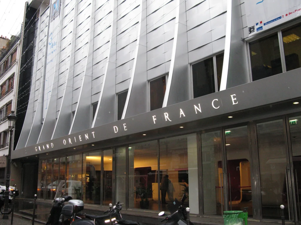 Grand Orient de France : 737 fichiers divulgués, des données de membres exposées