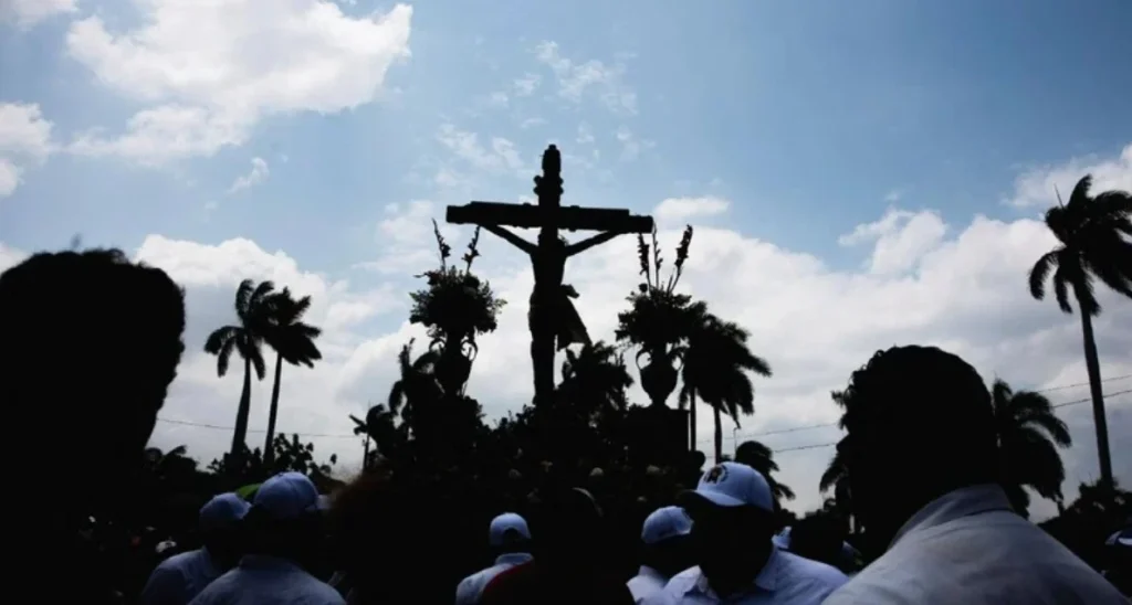 Nicaragua : plus de 1 300 organisations religieuses privées d’existence légale ! des prêtres dénoncent une fausse liberté religieuse devant une c