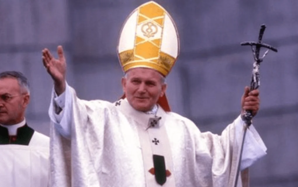 Il y a vingt ans, Jean-Paul II confiait le monde à la miséricorde