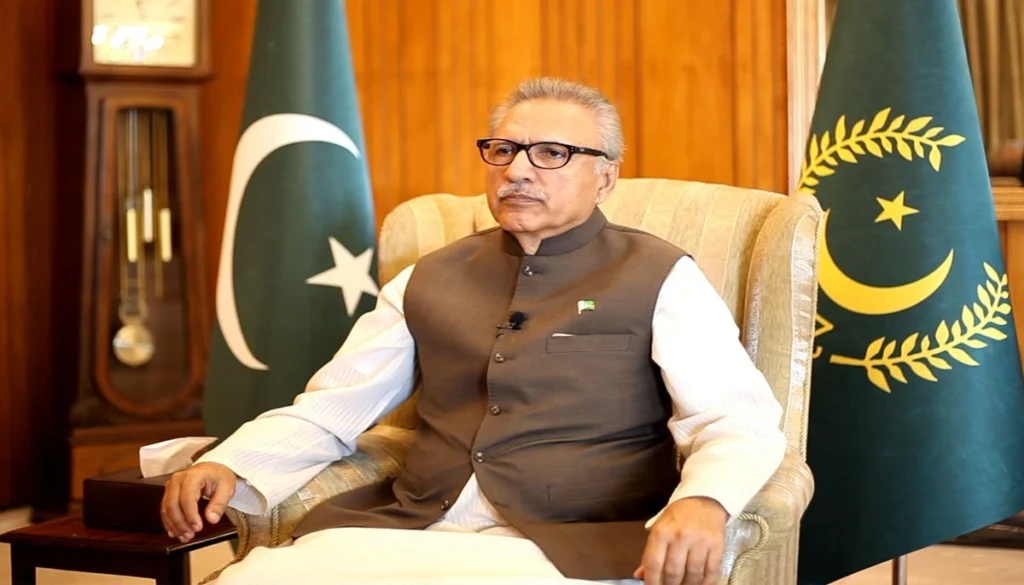 Le président du Pakistan promet une loi contre les conversions forcées à l&rsquo;islam