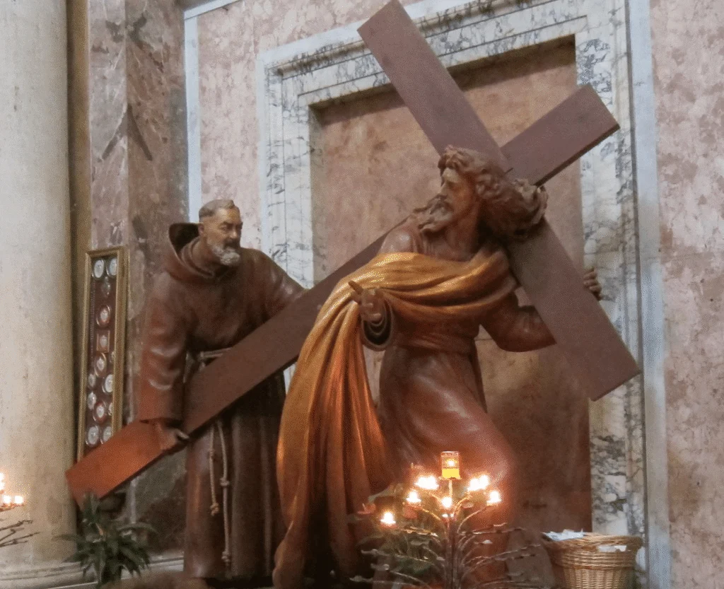 articles 10 Saint Padre Pio face aux intimidations de Satan