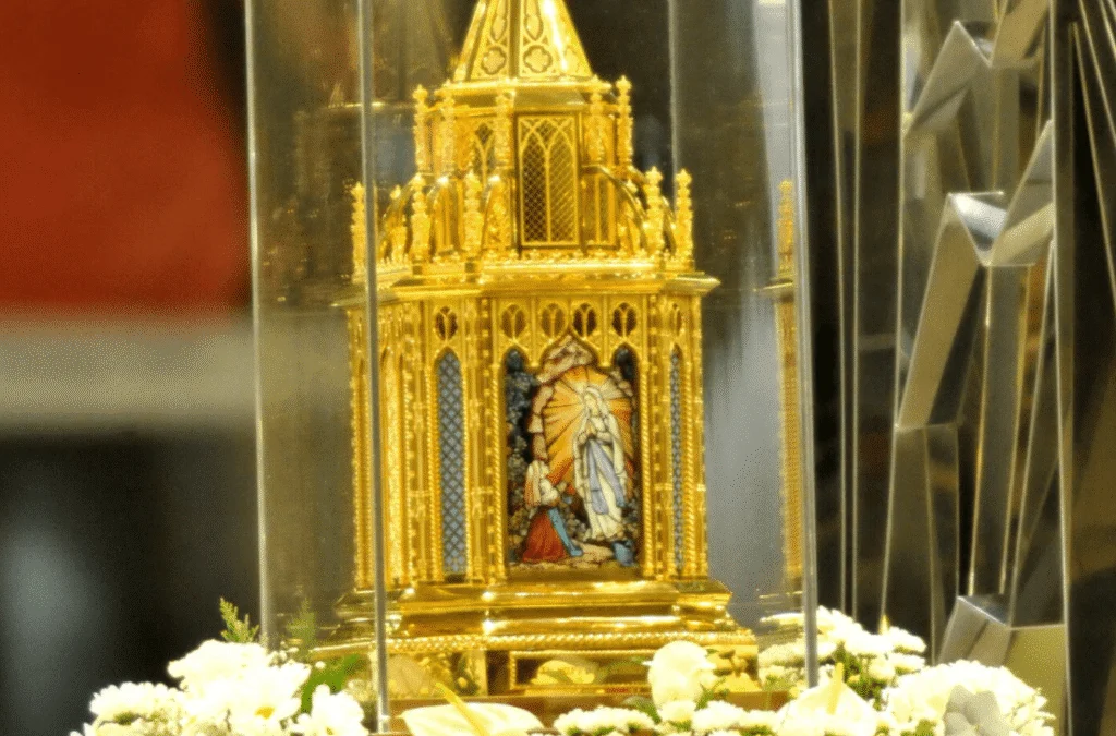Les reliques de Sainte Bernadette entameront leur tournée en Floride