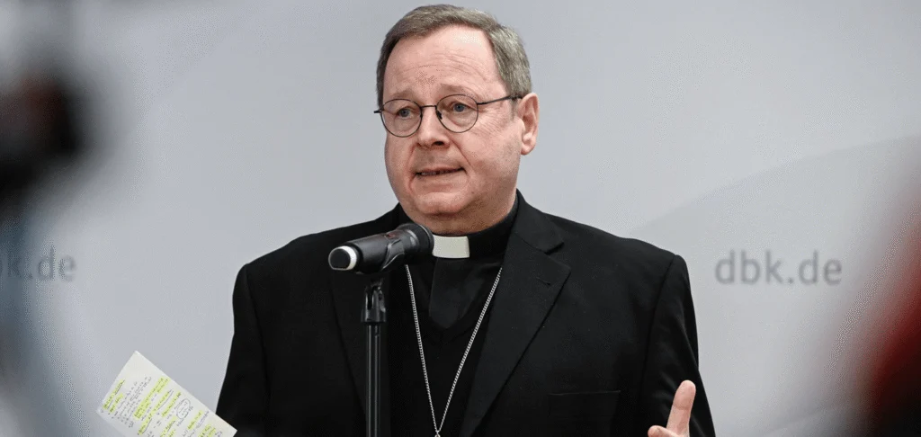Critique de la voie synodale : Bätzing répond aux évêques nordiques