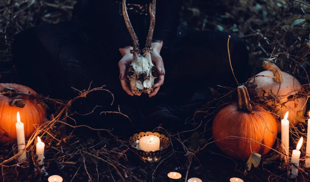 Les sorcières ukrainiennes ont organisé un rituel satanique le 31 mars