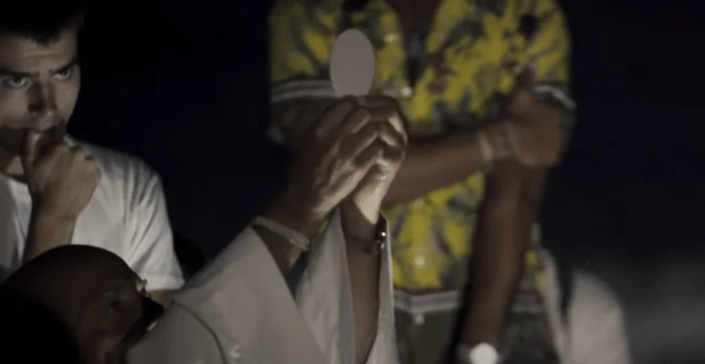 L&rsquo;évêque Cozzens parle du nouveau film sur l&rsquo;Eucharistie
